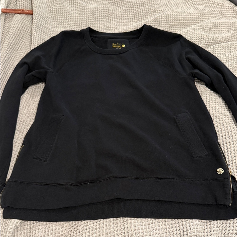 Lilly Pulitzer Black Women’s Sweatshirt